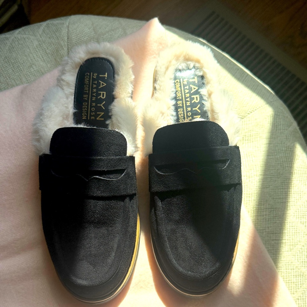 Taryn Rose Black Suede Fur-Lined Mule Loafers